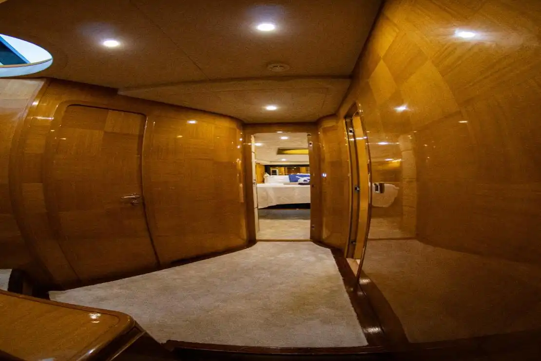 Antalya Yacht Rental 20m Sunseeker 63
